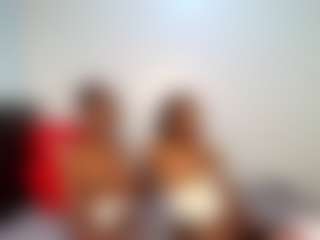 Live cam show with Niya - Double Penetration on Mixed Magazine Live