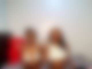 Live cam show with Niya - Brown Hair on StripNow