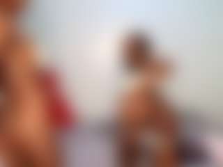 Live cam show with Niya - Ebony Petite on Dare Cams