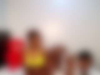 Live cam show with Niya - Big Tits on Camsoda