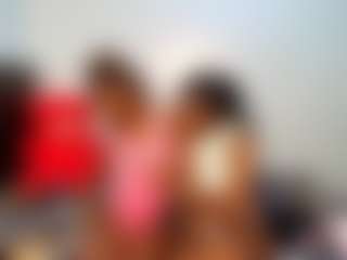 Live cam show with Niya - Ebony College on AdultVida.com