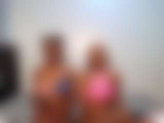 Live cam show with Niya - Double Penetration on Camsoda