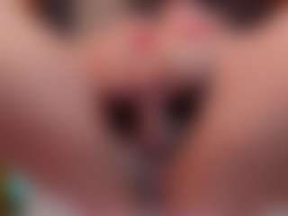 Live cam show with Annie - Mature on SquirtSoMuch