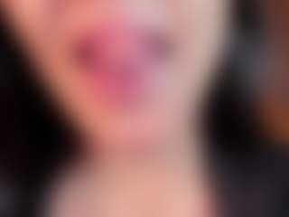 Live cam show with Annie - Mature on Milf Play