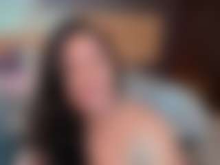 Live cam show with Annie - Curvy Young Adult on Dare Cams