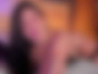 Live cam show with Annie - Mature on Streamer API