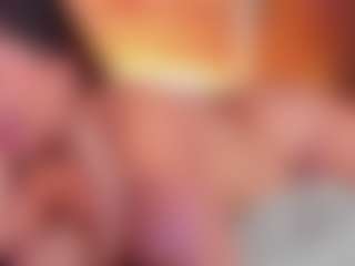 Live cam show with Annie - Mature MILF on xxxlivecams.org