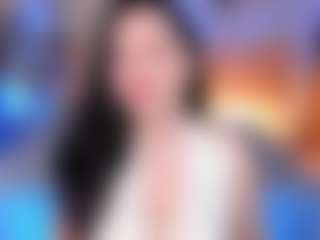 Annie MILF webcam performer live streaming