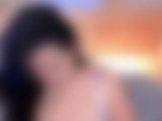 Live cam show with Annie - Spy Mature on Mixed Magazine Live