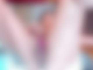 Live cam show with Annie - Mature Young Adult on Camsoda