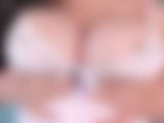 Live cam show with Annie - Pov on Mixed Magazine Live