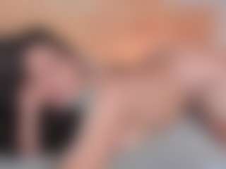 Live cam show with Annie - Flashing on TeamSkeetLive