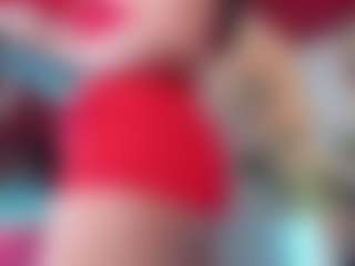 Live cam show with Annie - Squirt Toys on Big Tits