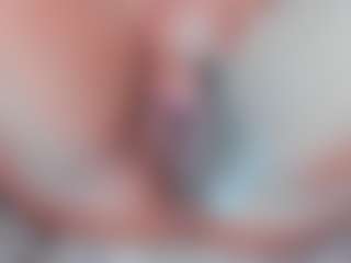 Live cam show with Annie - Brown Eyes on Camsoda