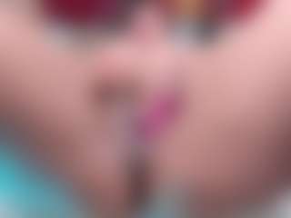 Live cam show with Annie - Mature on Hubzter Live