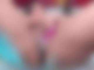 Live cam show with Annie - Mature Young Adult on Soda Cam