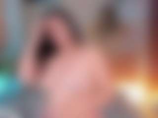 Live cam show with Annie - Natural on Gym Cam Girls