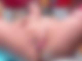 Live cam show with Annie - Middle Aged on Strip Flash - Live Sex Shows