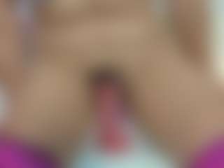 Live cam show with gipsela-gomez - Ass Clapping on CamSextacy