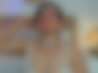 Live cam show with gipsela-gomez - Normal on anonymated.com