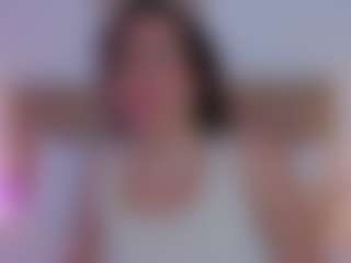 Live cam show with gipsela-gomez - Moaning on SinfulBabes