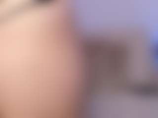 Live cam show with katyClark - Small Tits on LiveSexCams6