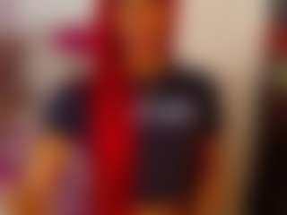 Live cam show with lucianadolll - Young Adult on luckytryst.com