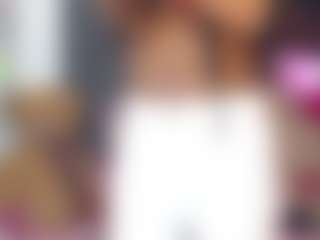 Live cam show with lucianadolll - Cumshot on Dolls Live