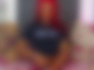 Live cam show with lucianadolll - Black Hair on Chatstar