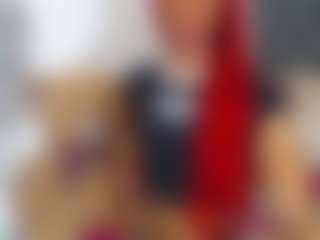Live cam show with lucianadolll - Black Hair on Gym Cam Girls
