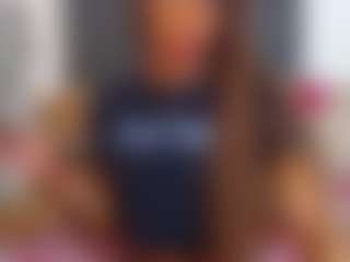 Live cam show with lucianadolll - Young Adult on madthumbs