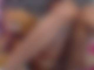 Live cam show with lucianadolll - Spank on SinfulBabes