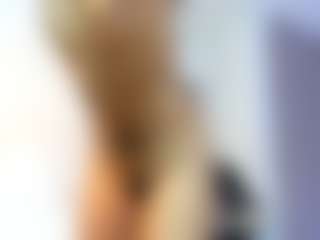 Live cam show with Melody-mercy - Facial Piercings on SpunkLive