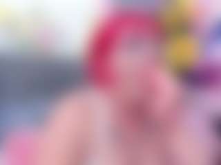 Live cam show with yenisexy - Granny on Camsoda