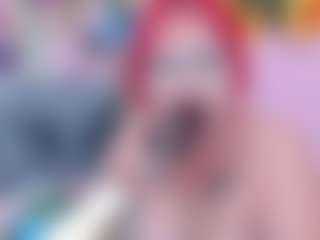 Live cam show with yenisexy - Middle Aged on Camsoda