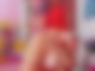 Live cam show with yenisexy - Middle Aged on TottyGirls