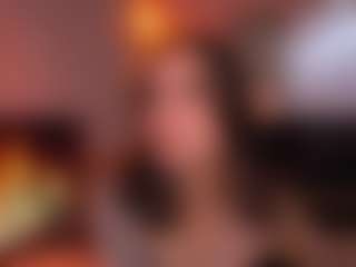 Live cam show with bellalita - White on UwU Esports