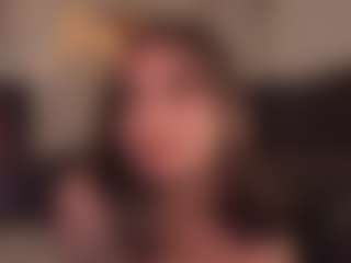 Live cam show with bellalita - Shaved Pussy on fuklive.com