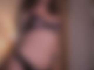 Live cam show with bellalita - Joi on boobsie.com