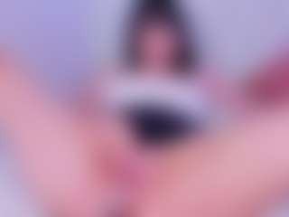 Live cam show with emilyy01 - Shaved on Camsoda