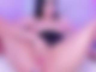 Live cam show with emilyy01 - Camel Toe on sexylive.show