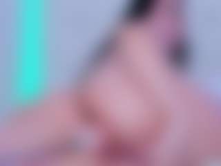 Live cam show with emilyy01 - Camel Toe on sexylive.show