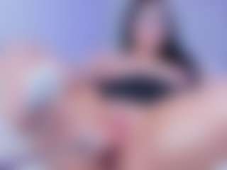 emilyy01's Live Sex Cam Show