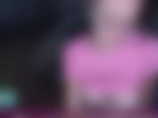 Live cam show with Plantbabeee - Spank Big Tits on livesuperchat.net