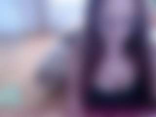 Live cam show with Plantbabeee - Skinny on Sweet Sext