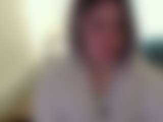 Live cam show with EvaMiron - Average on Dolls Live