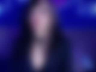 Live cam show with JeanneSabatier - Dance on UwU Esports
