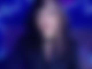 Live cam show with JeanneSabatier - British on Stripli.com