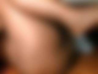 Yourthickgyal's Live Sex Cam Show