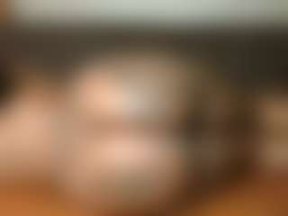 Yourthickgyal's Live Sex Cam Show